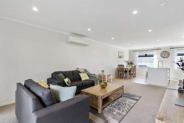 43 Bonnette Road Flat Bush_4