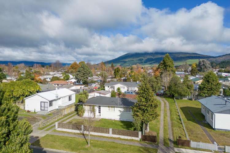 13 Hirangi Road Turangi_18
