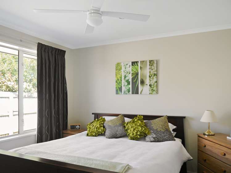 6 Greenfield Place Twizel_11