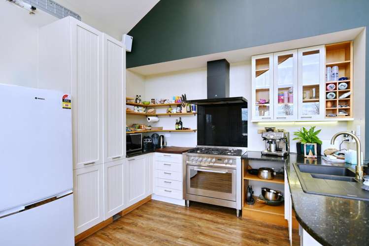 375 Port Hills Road_5