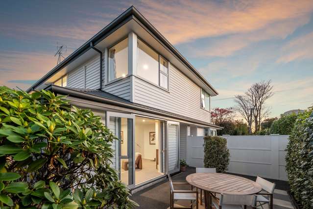 Easy Living in Merivale