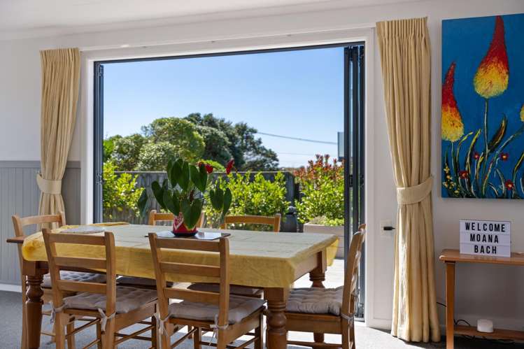 17 Moana Street Otaki Beach_9