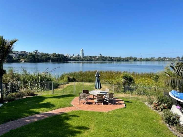 1/38 Kitchener Road Milford_10