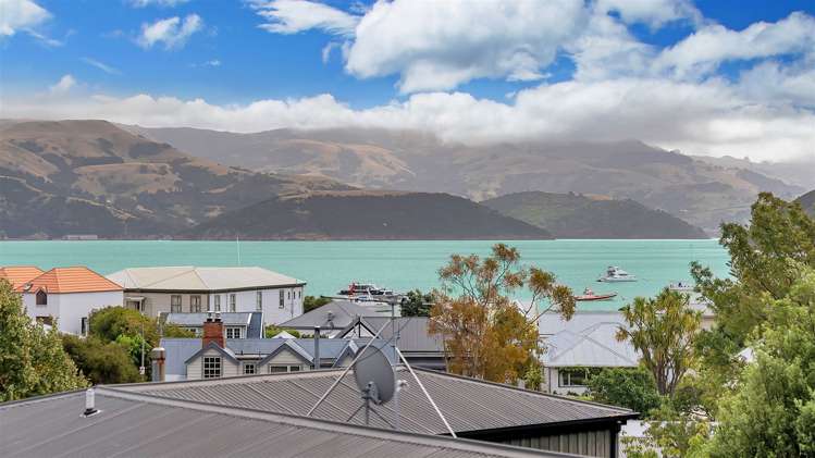 19 Walnut Place Akaroa_24