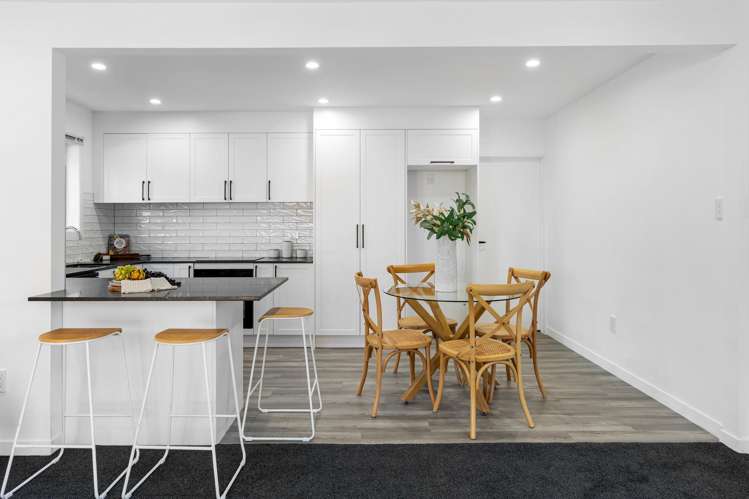 1/320 Memorial Avenue_5