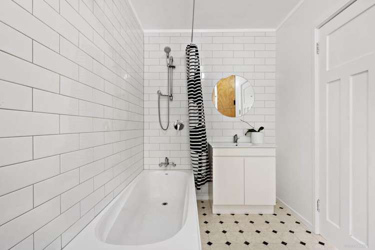 11 Malam Street Glen Eden_8