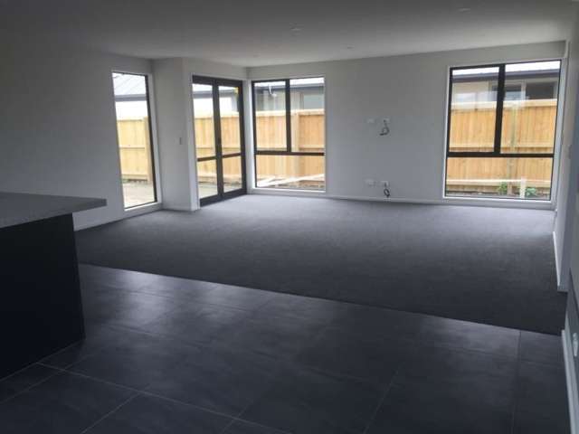 18 Bronco Drive Aidanfield_3