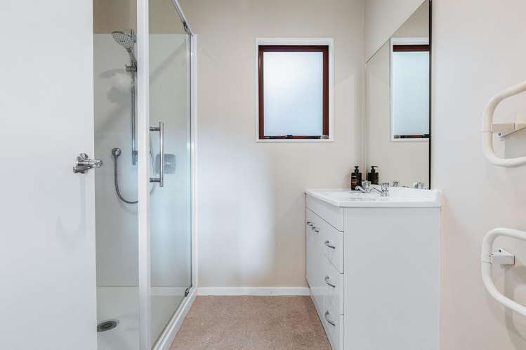 17 Te Waaka Terrace Kuratau_16