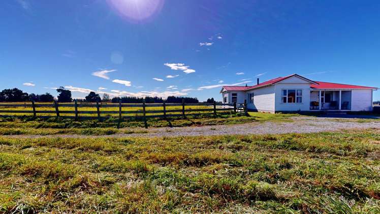 171 Wards Road Chertsey_24