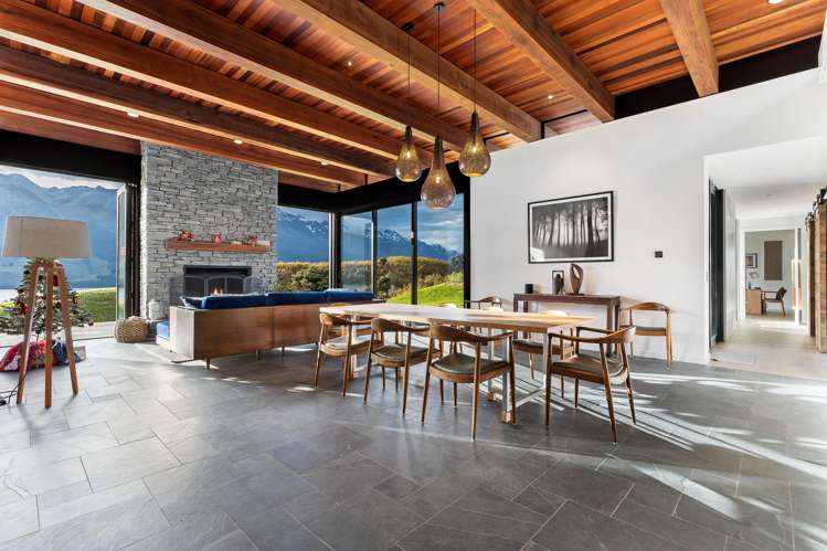 5 River Valley View Glenorchy_5