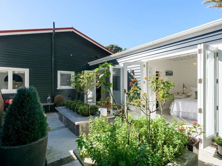 375 Karaka Bay Road Karaka Bays_18