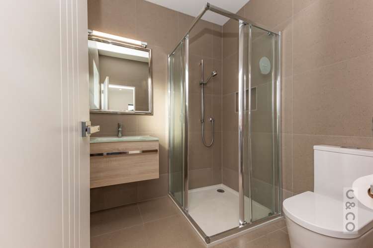 30 Jelas Drive Riverhead_28