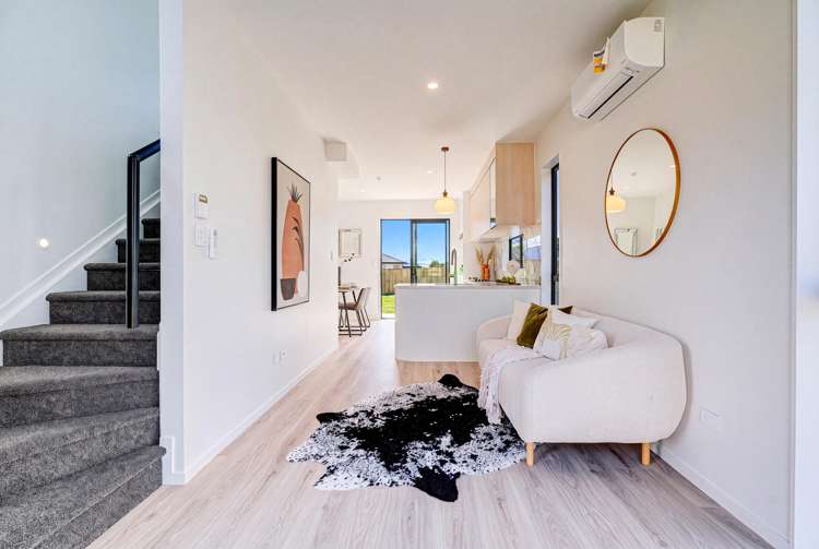 15 Montclair Rise Browns Bay_13