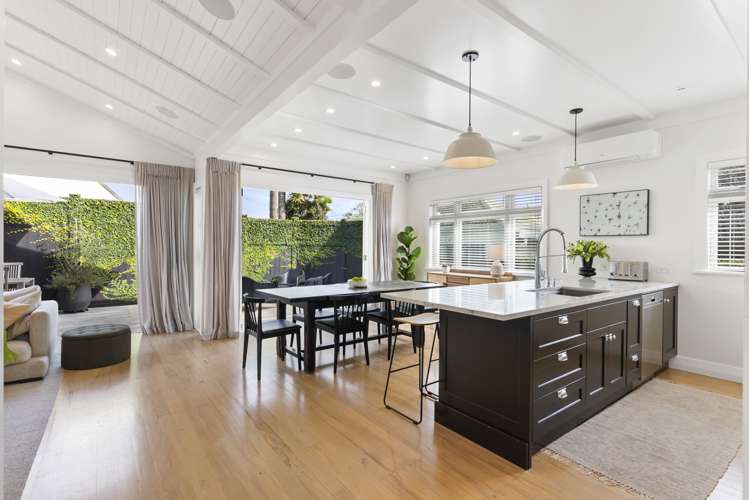 248 Point Chevalier Road Point Chevalier_17