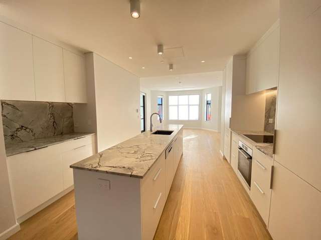3/2 Tagalad Road Mission Bay_3