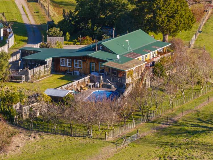 589 Gladstone Road Carterton_25