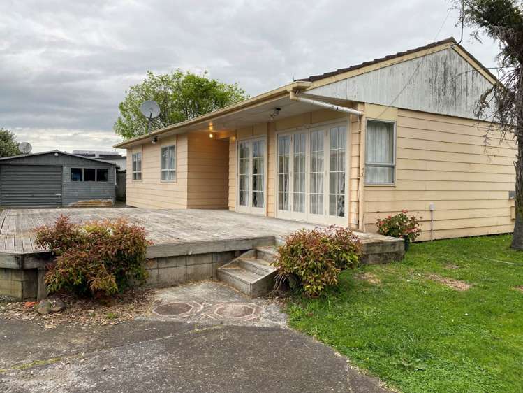 8 Pukeroa Place Papakura_15