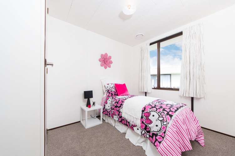 1/15 Cyril Crescent West Harbour_8