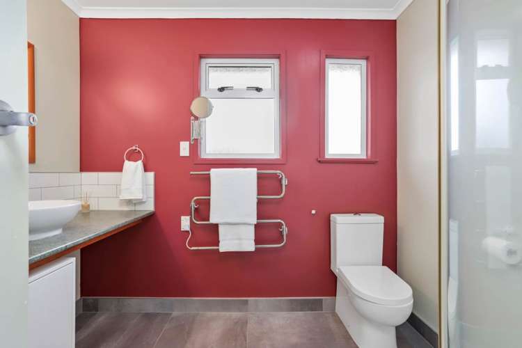 2/92 Grey Street Onehunga_5