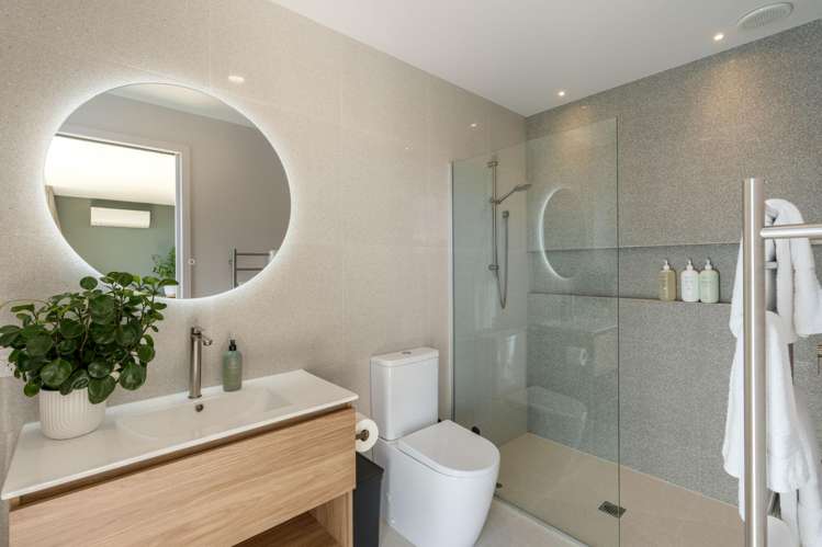 7 Mason Rise Tairua_23