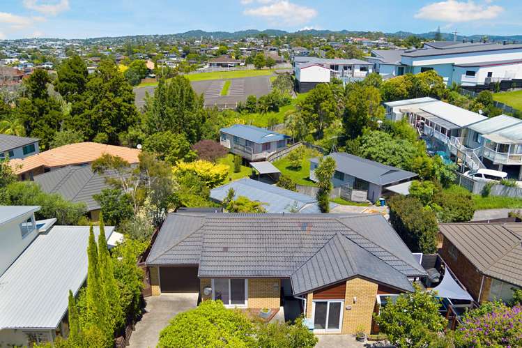 1/13 Tirimoana Road Te Atatu South_21