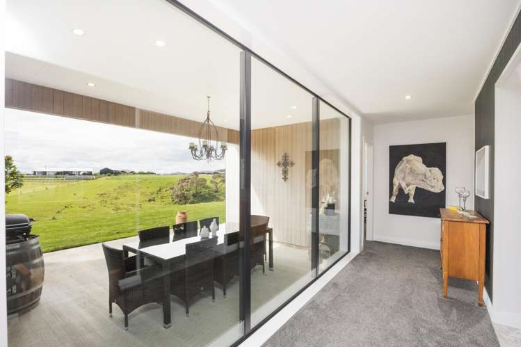 51 View Road Halcombe_13