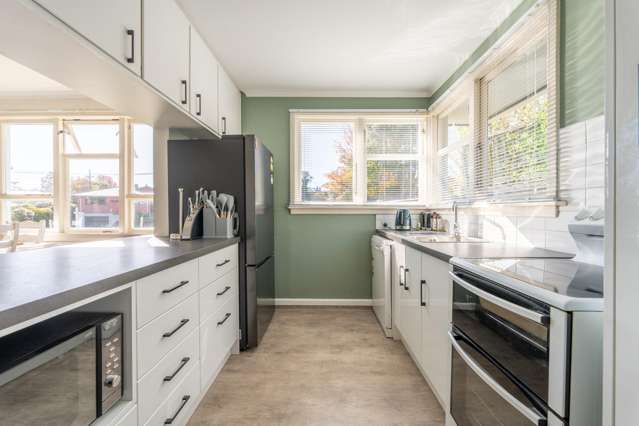 14 Coonoor Road Watlington_2
