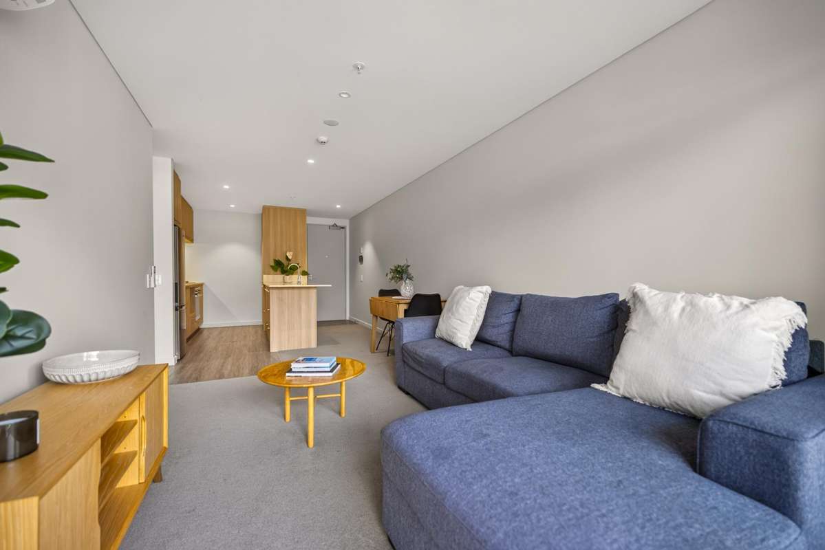 610/10 Copper Beech Avenue_3