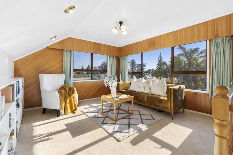 2 Empire Road Orewa_17