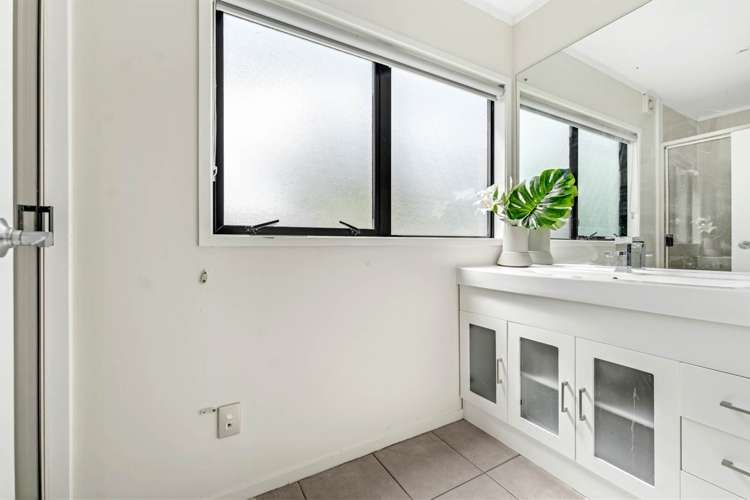 2 Riksha Place Conifer Grove_17