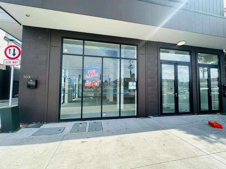 1A/309 Great South Road Manurewa_9