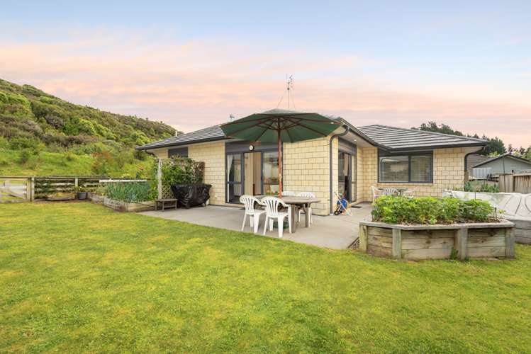 10 Conniston Way Pyes Pa_13