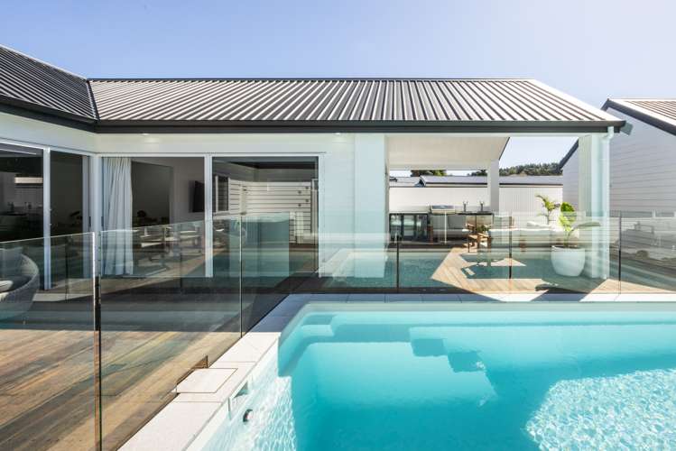 29 Warwick Crescent Taradale_15