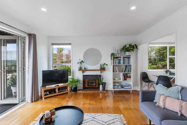 44 Hand Road Helensville_17