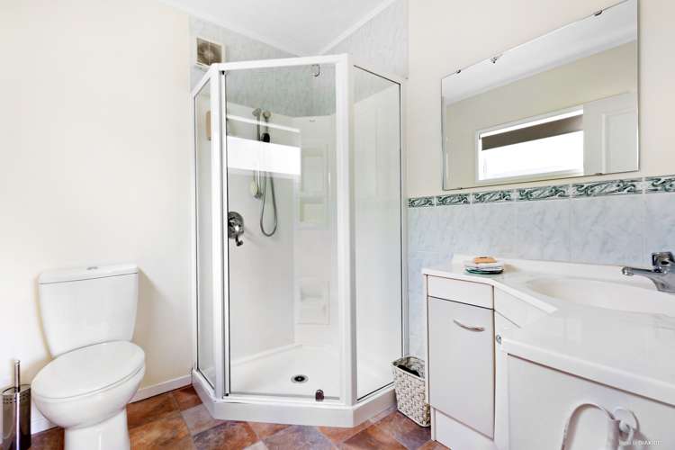 2/17 Gazelle Avenue Beach Haven_8