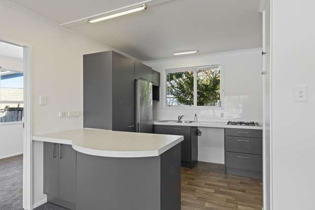 8A Waterloo Place Westown_2