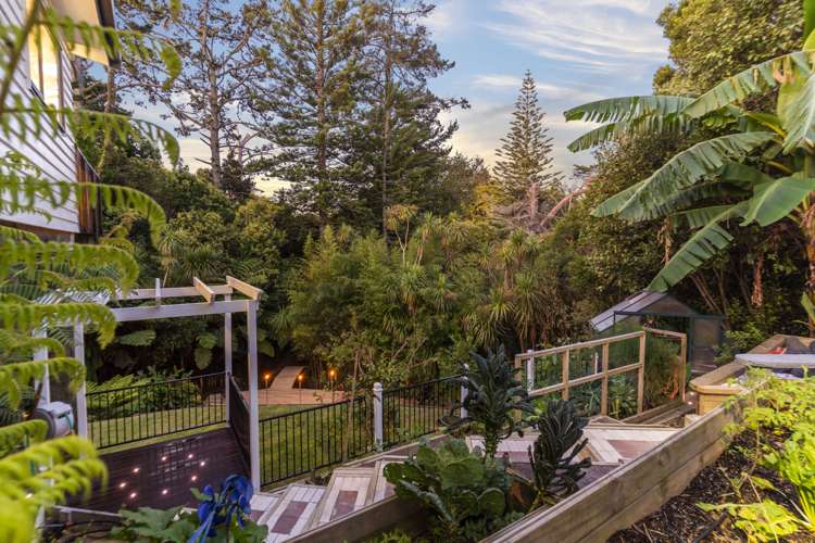 93a Fairclough Road Beach Haven_18