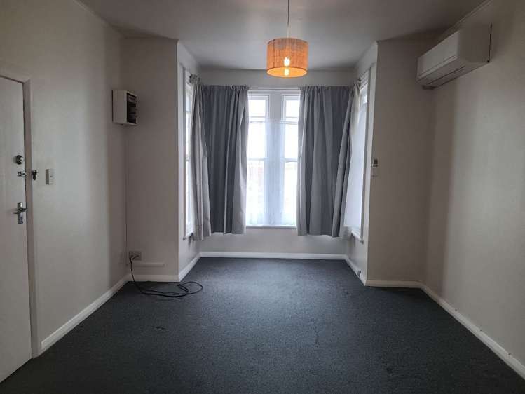 1/210 Rintoul Street Berhampore_1