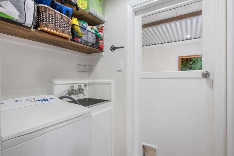 34 McCormicks Road Whatamango Bay_21