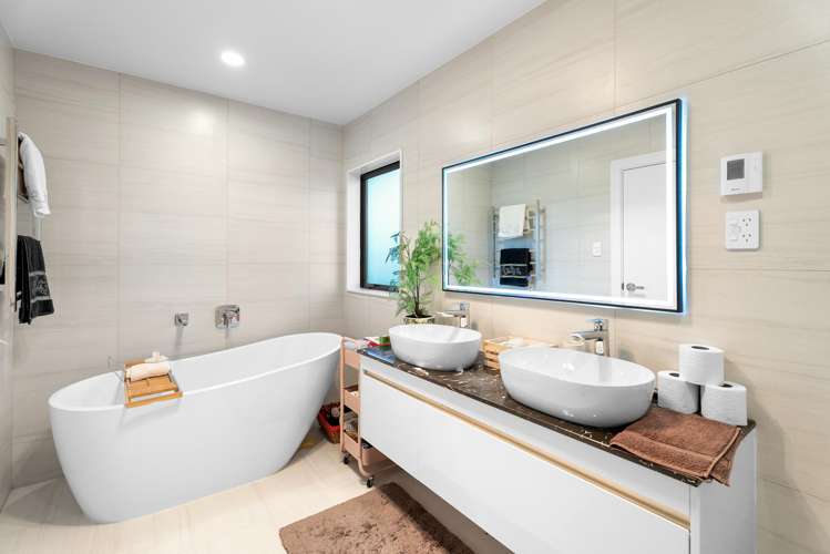 9 Hermes Road Flat Bush_18