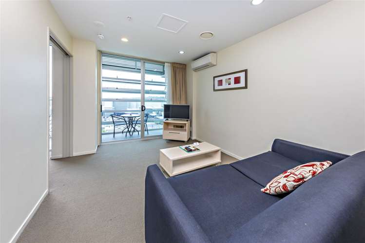 606/17 Amersham Way Manukau_0