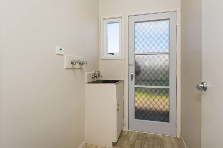 3/4 Waterloo Road Milford_15