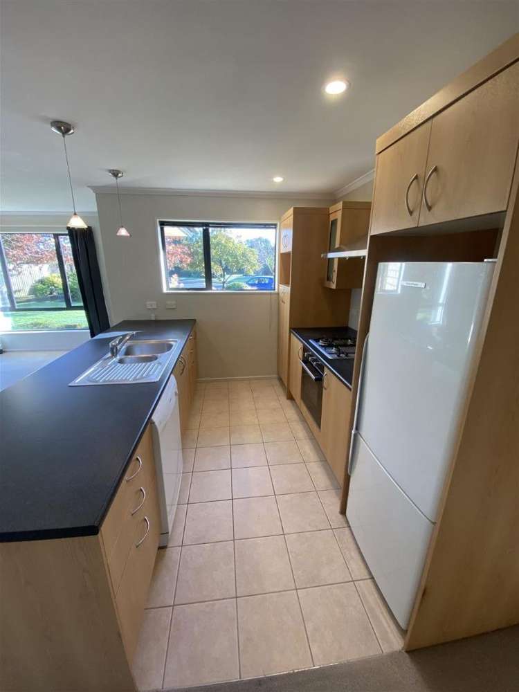 216 Southfield Drive Lincoln_1