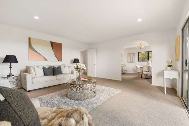 6 Goldfinch Rise Unsworth Heights_2