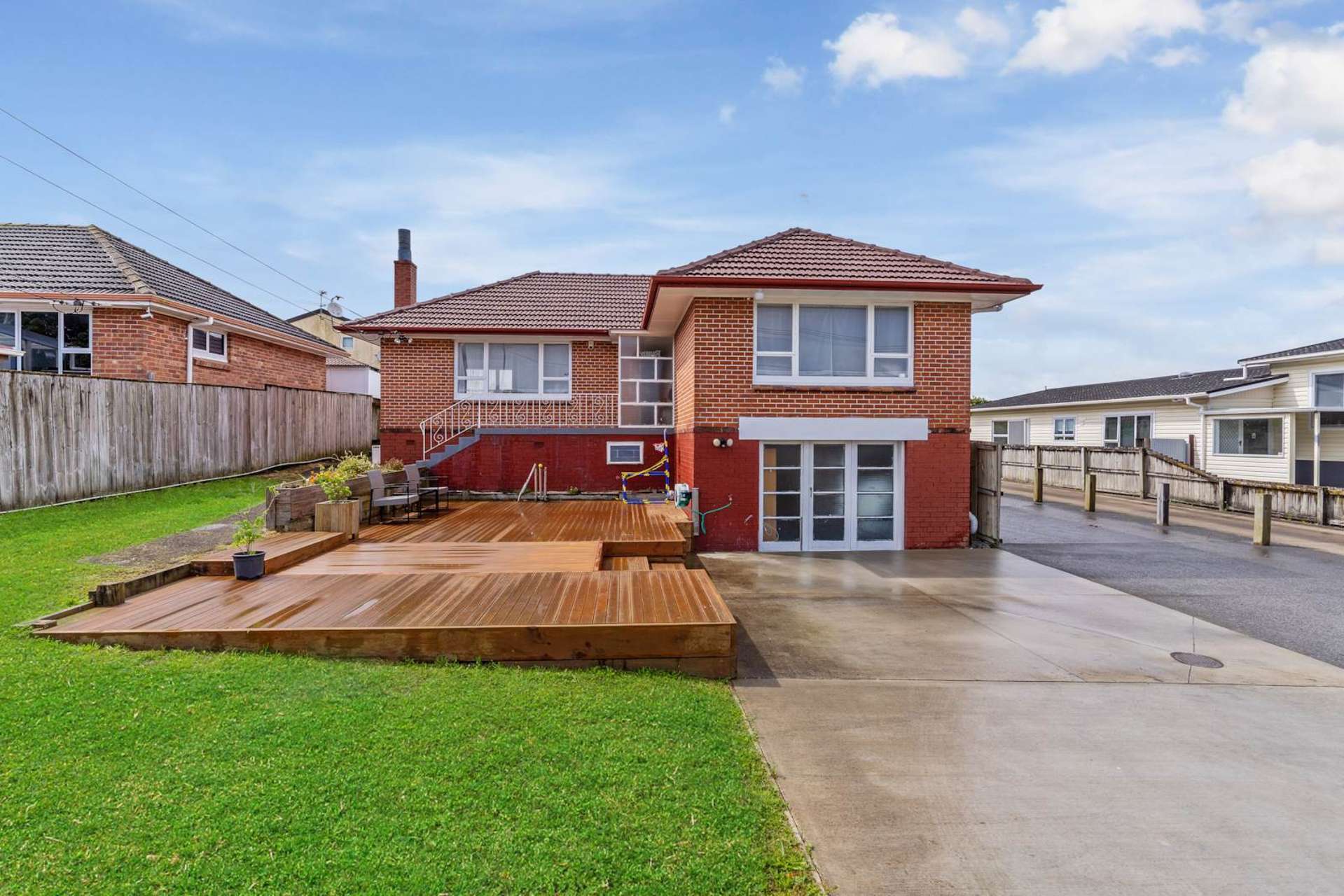 44 White Swan Road Mount Roskill_0