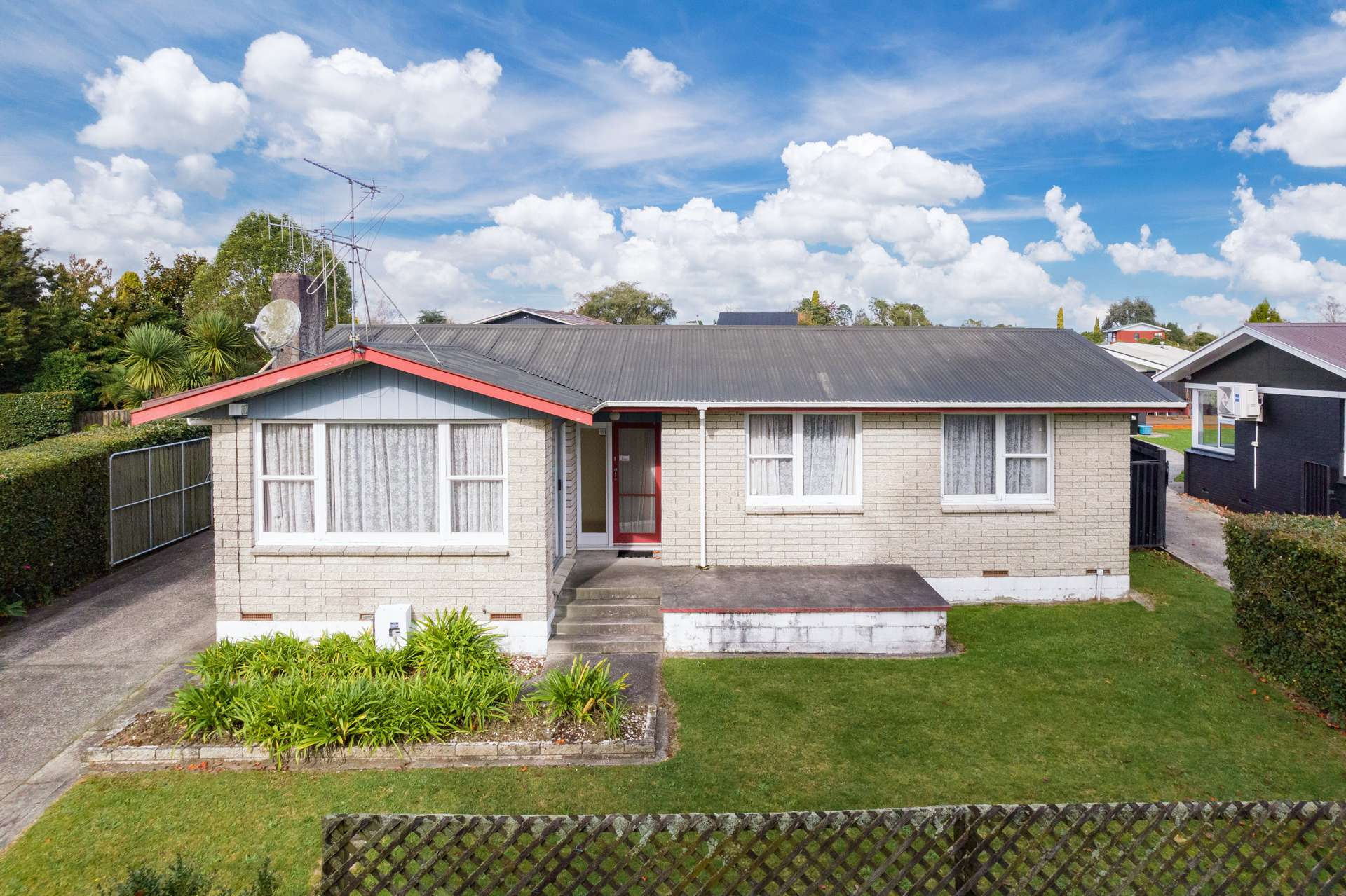 221 West Parkdale Street Tokoroa_0