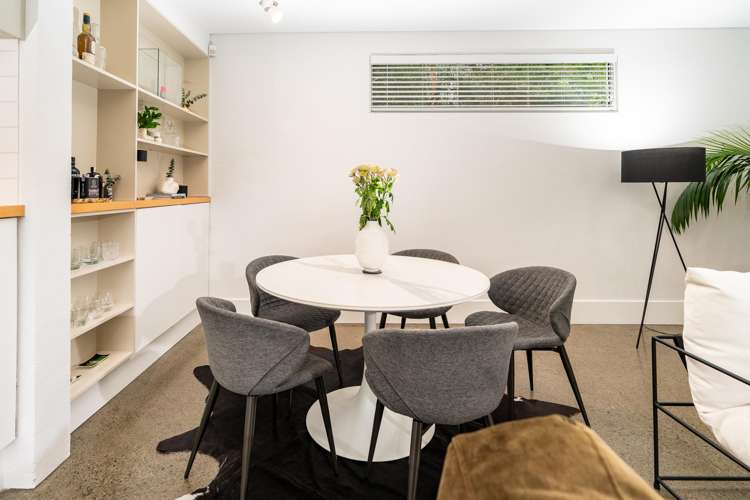 51 Amesbury Drive Churton Park_15