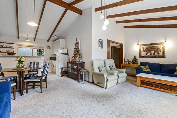 63b Ranolf Street Victoria_6