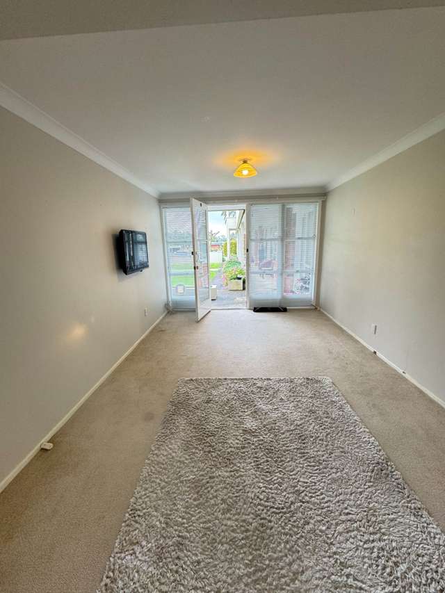 22O Aratonga Avenue Greenlane_4