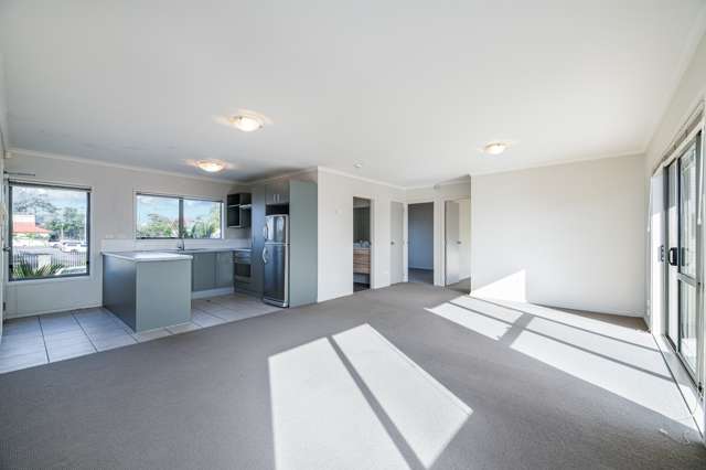 179/172 Mcleod Road Te Atatu South_3